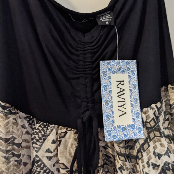 NWT Raviya coverup- Size M - Picture 2 of 4